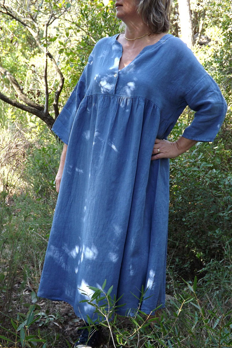 Robe longue en lin grande taille manches 3 4 de couleur bleue