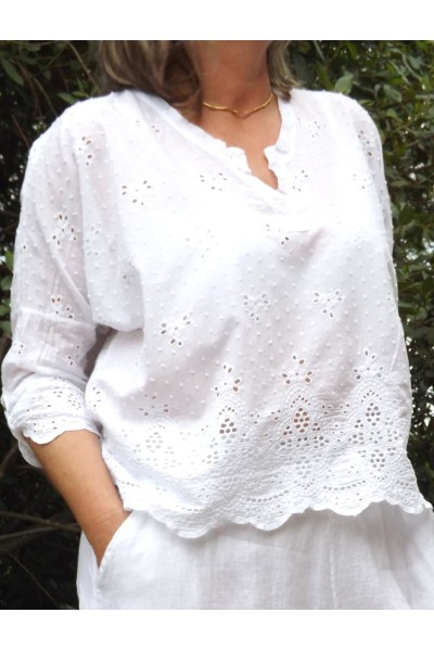 TOP EN BRODERIE ANGLAISE CAMILLE BLANC