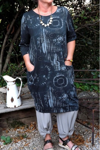 PANTALON VISCOSE GRANDE TAILLE VICTOR TAUPE ET ROBE AGNES NOIRE