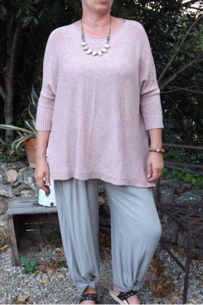 PULL TRAPEZE LEO ROSE POUDRE ET PANTALON VICTOR TAUPE