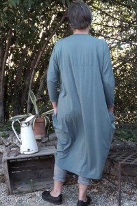 ROBE LONGUE COTON GRANDE TAILLE GLADYS BLEU ACIER ET PANTALON LEO