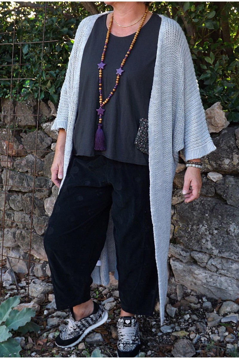 GILET LONG JETE STEPHANIE GRIS, PANTALON LOUIS ET T-SHIRT FAB GILET LONG JETE STEPHANIE GRIS, PANTALON LOUIS ET T-SHIRT FAB