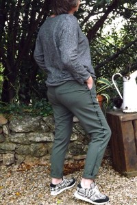 PANTALON GRANDE TAILLE OSCAR KAKI ET PULL ANATOLE