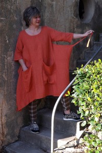 ROBE LIN TABLIER MARIELLE ORANGE BRULEE ET PANTALON JOSE