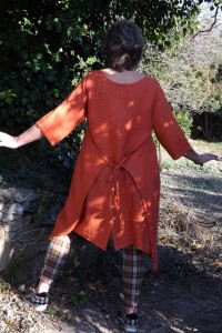 ROBE LIN TABLIER MARIELLE ORANGE BRULEE ET PANTALON JOSE