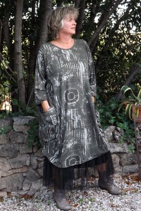 ROBE MANCHES LONGUES AMANDINE KAKI ET LE JUPON ACHILE
