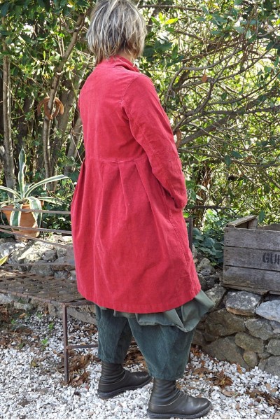 VESTE VELOURS RAS BERENICE CARMIN ROBE PAULINE ET PANTALON VELOURS HONORE
