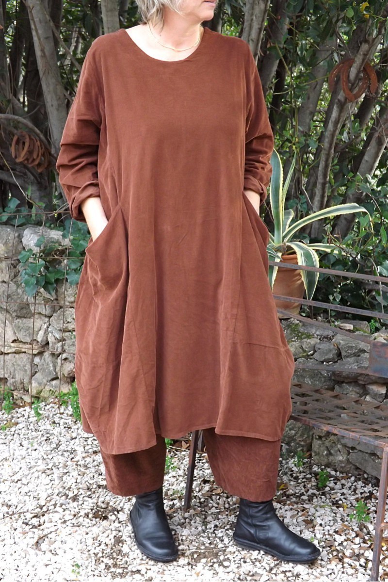 ROBE VELOURS RAS GRANDE TAILLE ANNE ROBE VELOURS RAS GRANDE TAILLE ANNE
