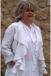Veste courte lin Anais rayures beiges et blanches, pantalon Lenny et liquette Coco