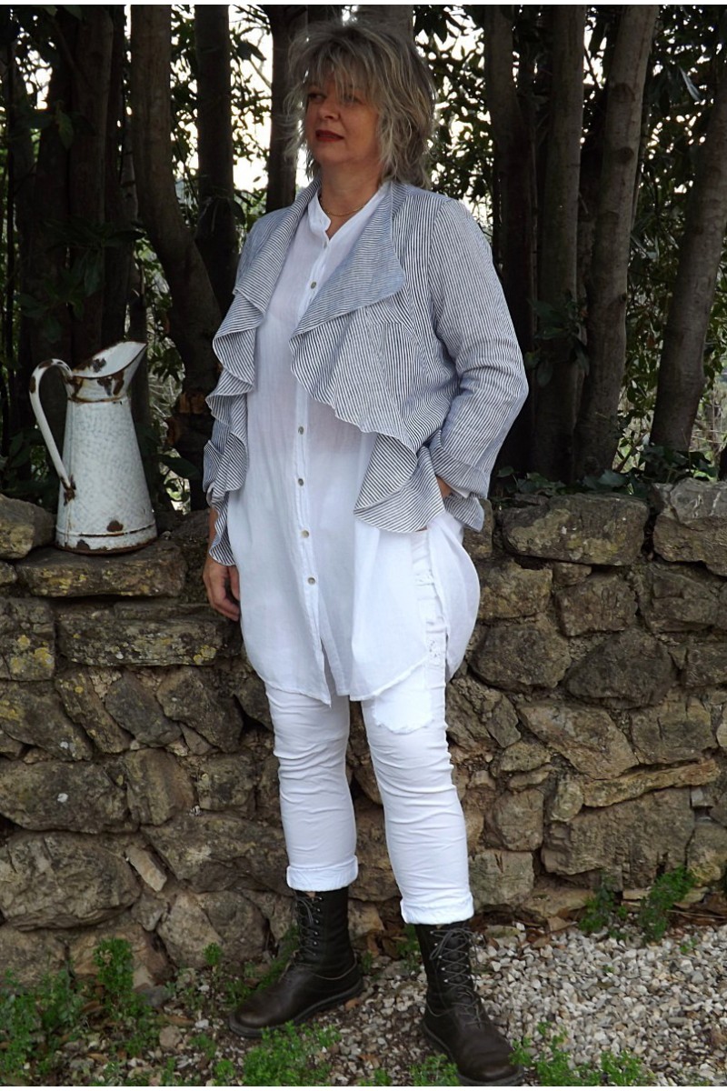 Veste courte lin Anais rayures anthracites et blanches, liquette coco et pantalon Lenny