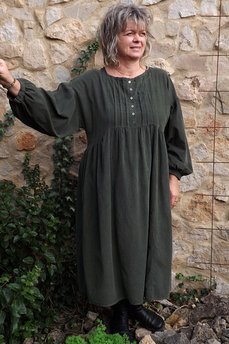 robe grande taille longue manche longue en velours