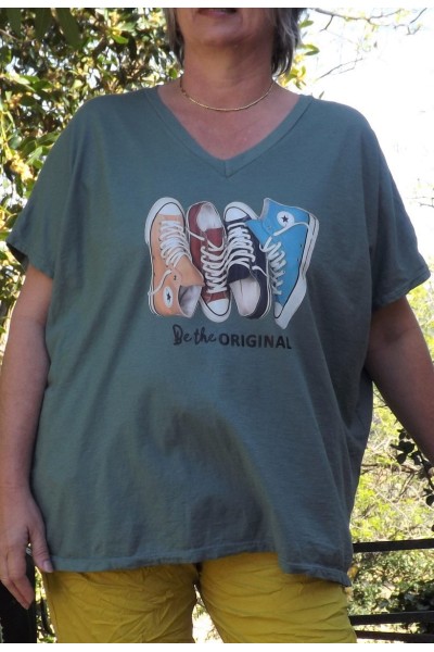 T-Shirt imprimé basket kaki et pantalon Tim