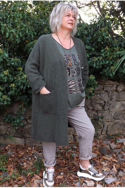 Gilet long Sting kaki, sweat Alicia et pantalon Anatole