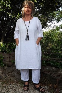 Robe lin Eva blanche et pantalon Antoine