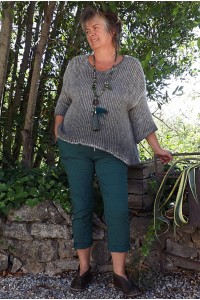 Pull Hubert gris fils brillants et pantalon Théo