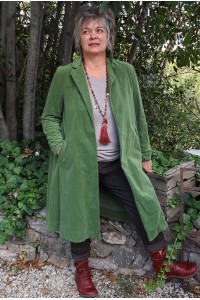 Veste velours ras Lucienne vert bocage et pantalon Georges