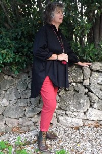 Chemise Oversize Chloé noire et pantalon Prosper