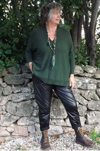 Pull Oversize Alfred vert sapin et pantalon Karl.