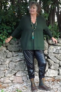 Pull Oversize Alfred vert sapin et pantalon Karl.