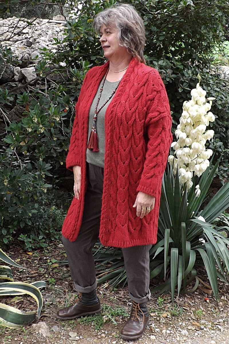 Gilet jeté torsadé rouge pour femme grande taille