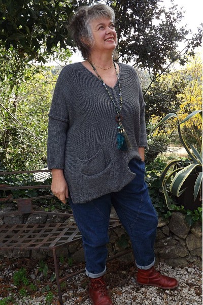 Pull original Alfred gris cendré et jean Jeff