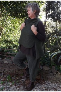 Pantalon velours grande taille Alessio vert sapin, pull Edouard et haut Martin