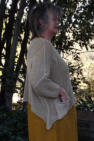 Haut maille filet brillant et robe en lin Léa miel