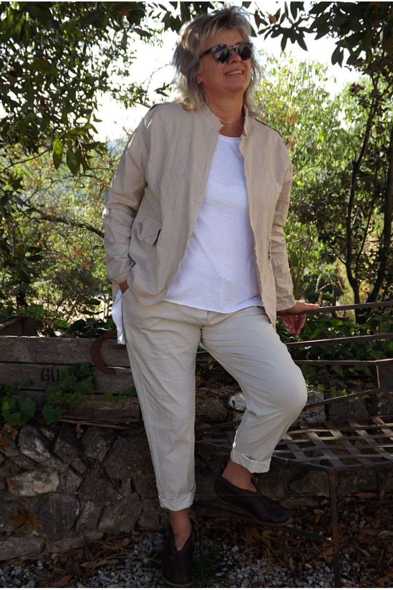 Veste lin coton Serena mastic et pantalon Léo beige à pois Veste lin coton Serena mastic et pantalon Léo beige à pois