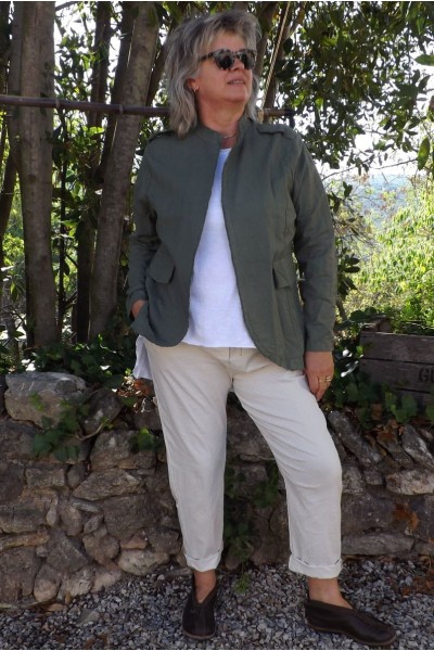 Veste lin coton Serena kaki et pantalon Léo beige à pois