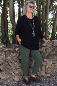 Pantalon grande taille Tim 2 fougère et pull Auguste