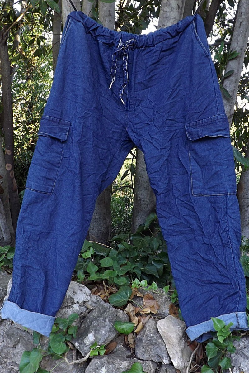 Pantalon cargo grande taille Arnold jean foncé. Pantalon cargo grande taille Arnold jean foncé.