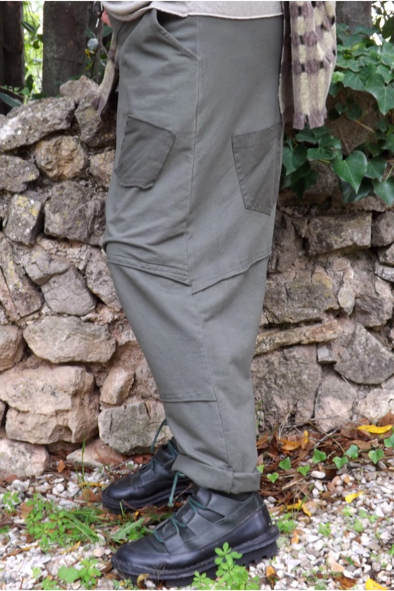 Pantalon Sarouel Rundholz Dip Kaki Taille S – 95% Coton, Poche Zip, Neuf Sans Étiquettes