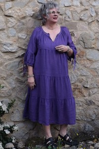 Robe longue en lin Laurette violine.