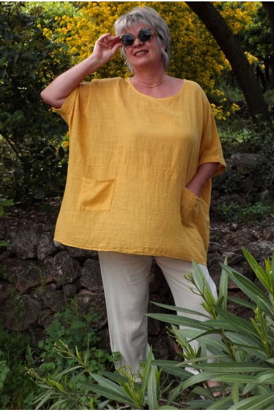 Tunique en coton Pauline safran et pantalon lin Antoine.