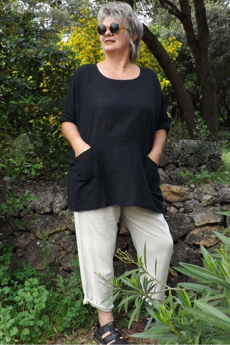 Tunique coton Pauline noire et pantalon lin Antoine Tunique coton Pauline noire et pantalon lin Antoine