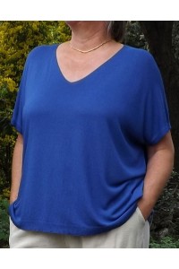 Top femme grande taille en maille fine bleue – Élégance & confort