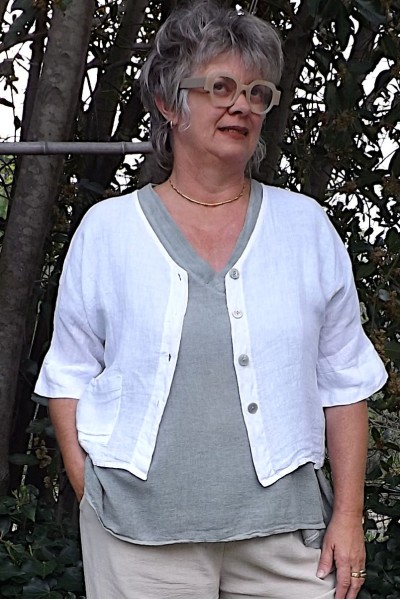 Veste lin Clotilde et tee-shirt Marcel