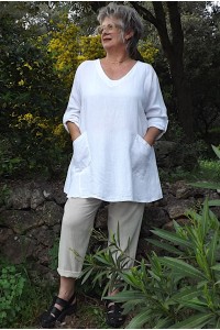 Tunique en Lin blanche Grande Taille Femme – Col V avec 2 Poches |