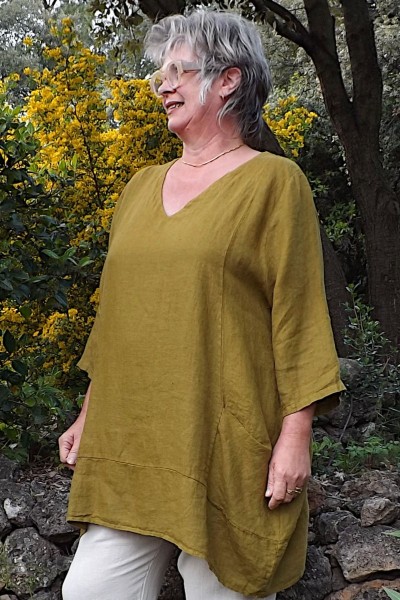 Tunique en Lin Grande Taille verte pour Femme – Col V avec 2 Poches |