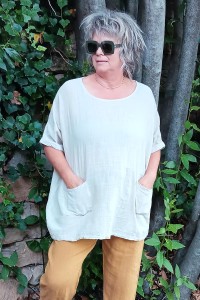 Tunique Oversize Femme en Coton Léger beige.