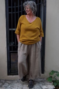 Top en gaze de coton jaune pour femme – léger, tendance et confortable
