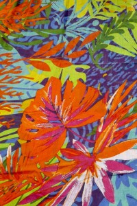 Foulard en coton multicolore - Motif végétal léger, original, élégant.