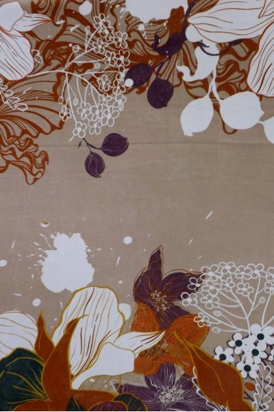 Foulard en coton et viscose multicolore | Touche de beige élégante