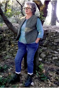 Top gaze de coton Colin Kaki, Gilet sans manches chaud Noé Kaki et Jean coton bleu foncé Béa