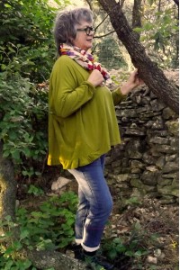 Top coton et velours grande taille Timéo Vert botanique et foulard coton Mia multicolore