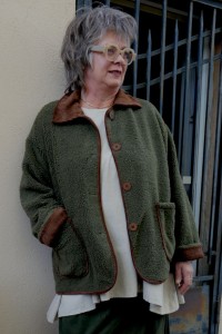 Veste polaire Femme kaki over size Détails Velours, 2 Poches, Boutons