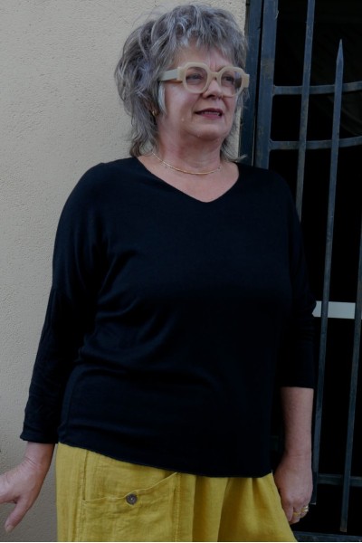 Pull fin Femme Col V en Laine Angora – Léger, Doux & Chaud