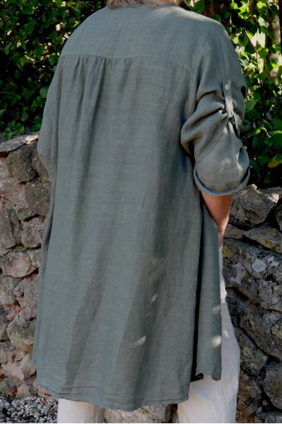 Veste longue en lin kaki femme grande taille – Col V, boutons