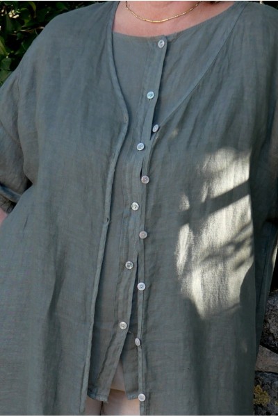 Veste longue en lin kaki femme grande taille – Col V, boutons