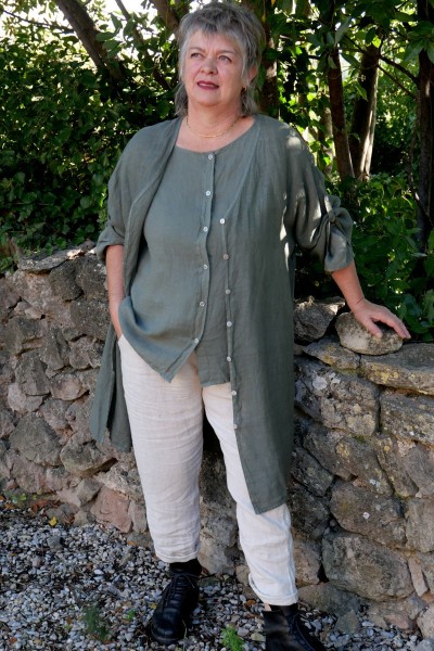 Veste lin Céleste Kaki et Top lin réversible Aristide Kaki